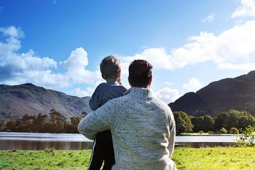 Untuk Ayah, Tunjukkan 7 Sikap Ini Kepada Anak Lelaki