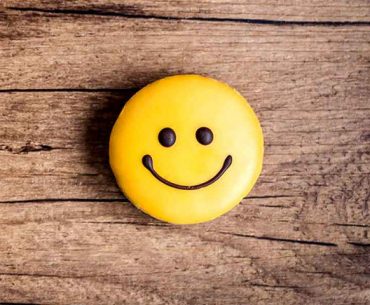 Bersyukur & Berpikir Positif Adalah Pangkal Kebahagiaan Bersyukur & Berpikir Positif Adalah Pangkal Kebahagiaan