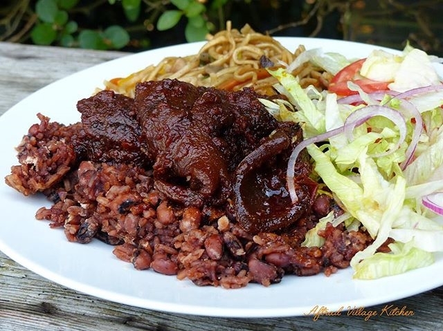 10 Hidangan Tradisional Ghana Yang Harus Anda Coba