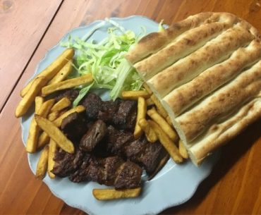 5 Lokasi untuk Wisata Kuliner Dubai yang Terjangkau 4 Lokasi untuk Wisata Kuliner Dubai yang Terjangkau