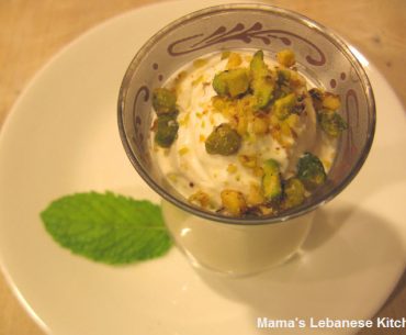 Layali Lubnan, Puding Semolina Asal Lebanon yang Lembut dan Manis Layali Lubnan, Puding Semolina Asal Lebanon yang Lembut dan Manis