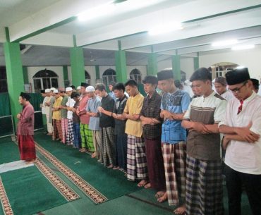 Pahala 27 Derajat untuk Shalat Berjamaah, Apa Maksudnya?