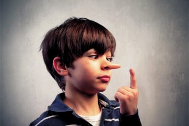 Mengapa Anak Berbohong? Ini Alasannya
