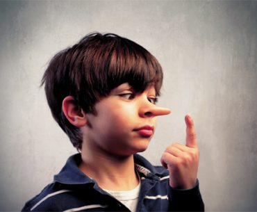Mengapa Anak Berbohong? Ini Alasannya