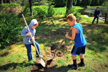 Lakukan 7 Hal Ini kepada Anak dengan Bahasa Cinta ‘Pelayanan’