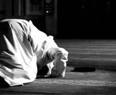 Bulan Rajab, Bulan Perintah Shalat Turun. Mari Benahi Shalat Kita Bulan Rajab, Bulan Perintah Sholat Turun. Mari Benahi Sholat Kita