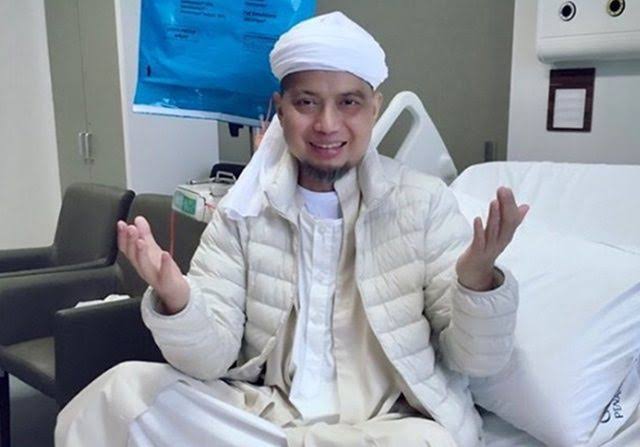 Pesan Penting Ustadz Arifin Ilham Ketika Ia Kritis