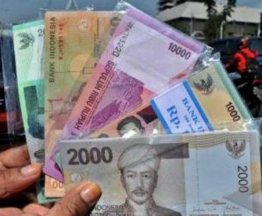 MUI Kota Blitar Haramkan Penukaran Uang, Ini Solusinya