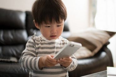 6 Trik Mendidik Anak di Era Digital