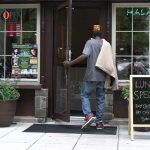 Mulia! Restoran Ini Menyediakan Makanan Gratis Bagi Tunawisma