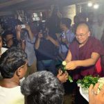 Warga Buddha Myanmar Mendukung Umat Muslim Beribadah Tarawih