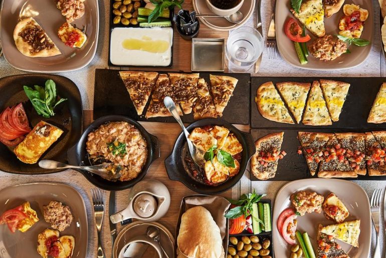 Makanan di Dubai Seperti Apa?