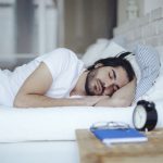 Jangan Tidur Setelah Sahur untuk Mendapatkan 7 Manfaat Ini