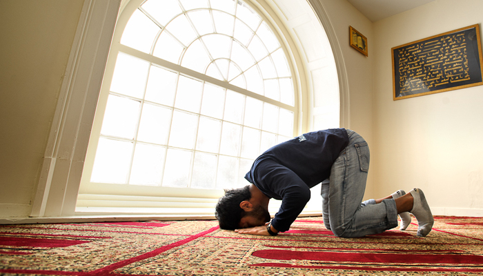 Hikmah Jika Mengerjakan Shalat Dengan Khusyu' & Benar
