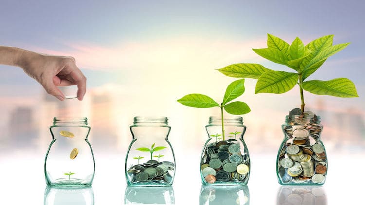 Tak Ada Kata Terlambat, Ini 7 Cara Investasi pada Diri Sendiri