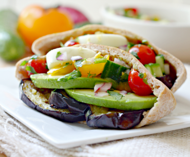 4 Hidangan Timur Tengah dengan Cita Rasa yang Unik. Cobain, Yuk. 4 Hidangan Timur Tengah dengan Cita Rasa yang Unik. Cobain, Yuk