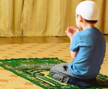 Ingat 6 Hal Ini untuk Menjaga Agar Tetap Ikhlas Beribadah