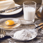 Ingin Membuat Kue, Cek Kualitas Bahan Dengan Cara Ini