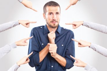 4 Akibat Jika Kritik Tidak Dikemas dengan Baik