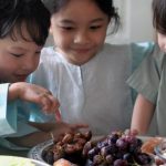 Lakukan 7 Hal Ini untuk Mengajarkan Puasa pada Anak