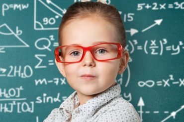 Ingin Anak Tumbuh Cerdas dan Brilian? Lakukan Hal Ini