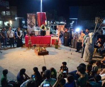 Panggung Dongeng Lawas yang Kembali Hadir Menghibur Warga Irak Panggung Dongeng Lawas yang Kembali Hadir Menghibur Warga Irak