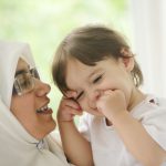 5 Kesalahan Orang Tua dalam Berkomunikasi dengan Anak