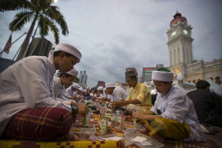 Beda dengan Indonesia, Ini Suasana Ramadhan di Malaysia