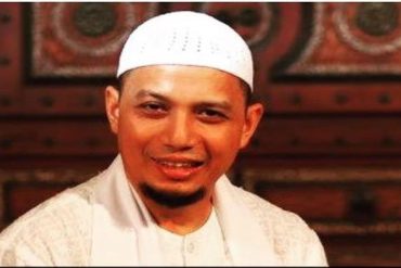 Mengenang Sosok Ustadz Arifin Ilham