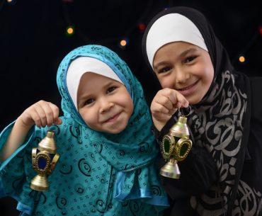 Lakukan 7 Aktivitas Ini Agar Anak Bersemangat di Bulan Ramadhan