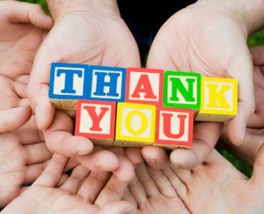 Pastikan 4 Hal Ini Saat Mengajarkan Syukur kepada Anak