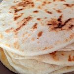 Ingin Menikmati Roti Pita? Yuk, Bikin Sendiri. Mudah, Kok