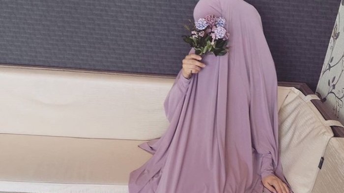 Ketika Orang Alim Dinasehati Seorang Wanita