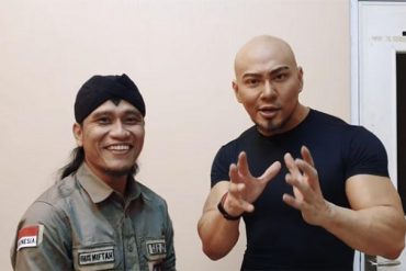 Masuk Islam, Deddy Corbuzier Banyak Belajar dari Gus Miftah