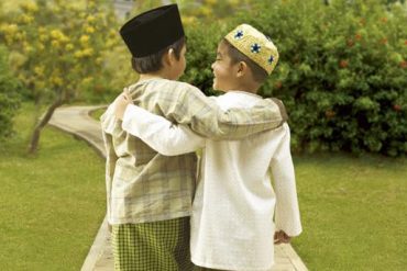 Hati-Hati Memilih Sahabat. Ini Pesan Imam Al Ghazali