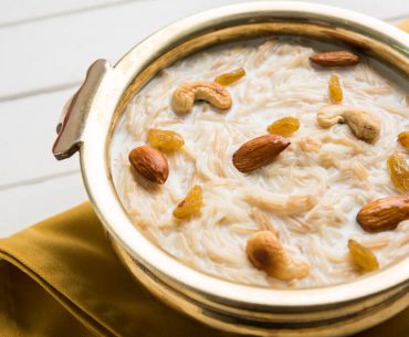 Sheer Kurma, Hidangan Manis dengan Bihun Khas Asia Tengah Sheer Kurma, Hidangan Manis dengan Bihun Khas Asia Tengah