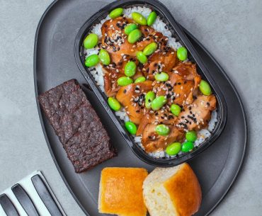 Naik Etihad Kelas Ekonomi, Dapat Makanan Apa, Ya? Naik Etihad Kelas Ekonomi, Dapat Makanan Apa, Ya?