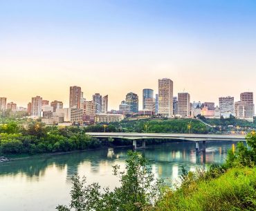 Tempat Perlindungan Wanita Muslim Dibuka di Edmonton Tempat Perlindungan Wanita Muslim Dibuka di Edmonton