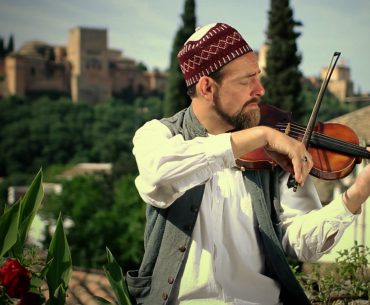 Musisi Muslim Euro dalam Misi Penjangkauan Musisi Muslim Euro dalam Misi Penjangkauan