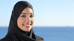 Panduan Hijab untuk Bertahan di Musim Panas Panduan Hijab untuk Bertahan di Musim Panas