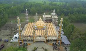 Masjid 201-Dome Menjadi Pusat Daya Tarik Masjid 201-Dome Menjadi Pusat Daya Tarik