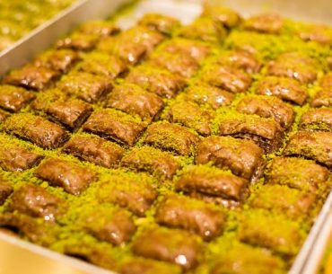 Manis dan Menggoda, Ini Daftar Hidangan Manis Khas Turki makanan manis khas turki