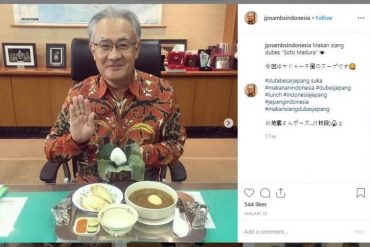 Dubes Jepang Ini Menarik Pengguna Instagram Gara-Gara Unggahannya