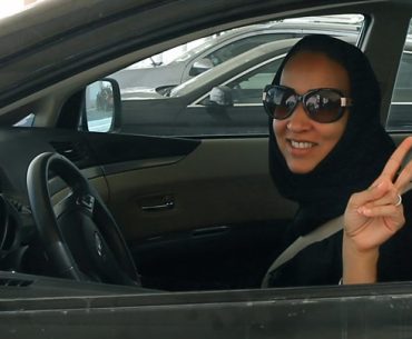 Setahun Sudah Arab Saudi Menghapus Larangan Wanita Menyetir, Ini Dampaknya Setahun Sudah Arab Saudi Menghapus Larangan Wanita Menyetir, Ini Dampaknya