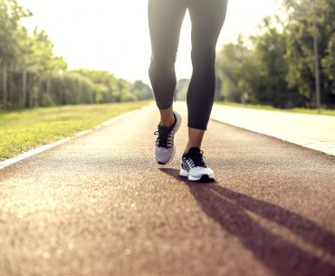 Jalan Kaki Olahraga yang Mudah, Namun Perhatikan 5 Hal Ini Jalan Kaki Olahraga yang Mudah, Namun Perhatikan 5 Hal Ini