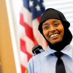 Kadra Mohamed, Polisi Wanita Pertama yang Mengenakan Jilbab
