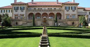 Museum Philbrook mengadakan Pameran Seni Islam di Oklahoma Museum Philbrook mengadakan Pameran Seni Islam di Oklahoma