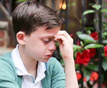 Hati-Hati, Ini Akibat Jika Orang Tua Selalu Menekan Anak