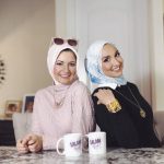 ‘Salam Girl!’, Cara Dua Wanita Mualaf Amerika Mengenalkan Islam