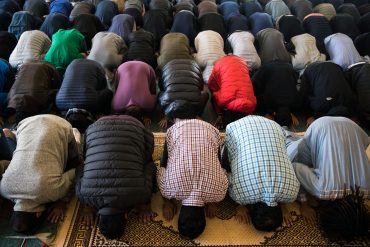 Bagaimana Seharusnya Seorang Mukmin Memposisikan Diri? Begini Nasihat Ali bin Abi Thalib